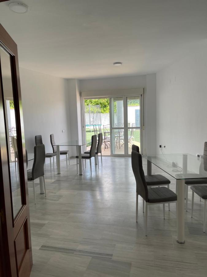 Exclusivo Chalet Sevilla. ¡Jardin & Cocina! Alcalá de Guadaira Exteriör bild