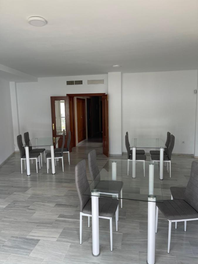 Exclusivo Chalet Sevilla. ¡Jardin & Cocina! Alcalá de Guadaira Exteriör bild